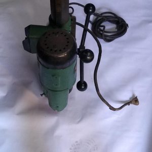 Base magnetica